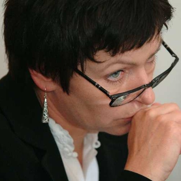 Dr. Danuta Glondys – Poland
