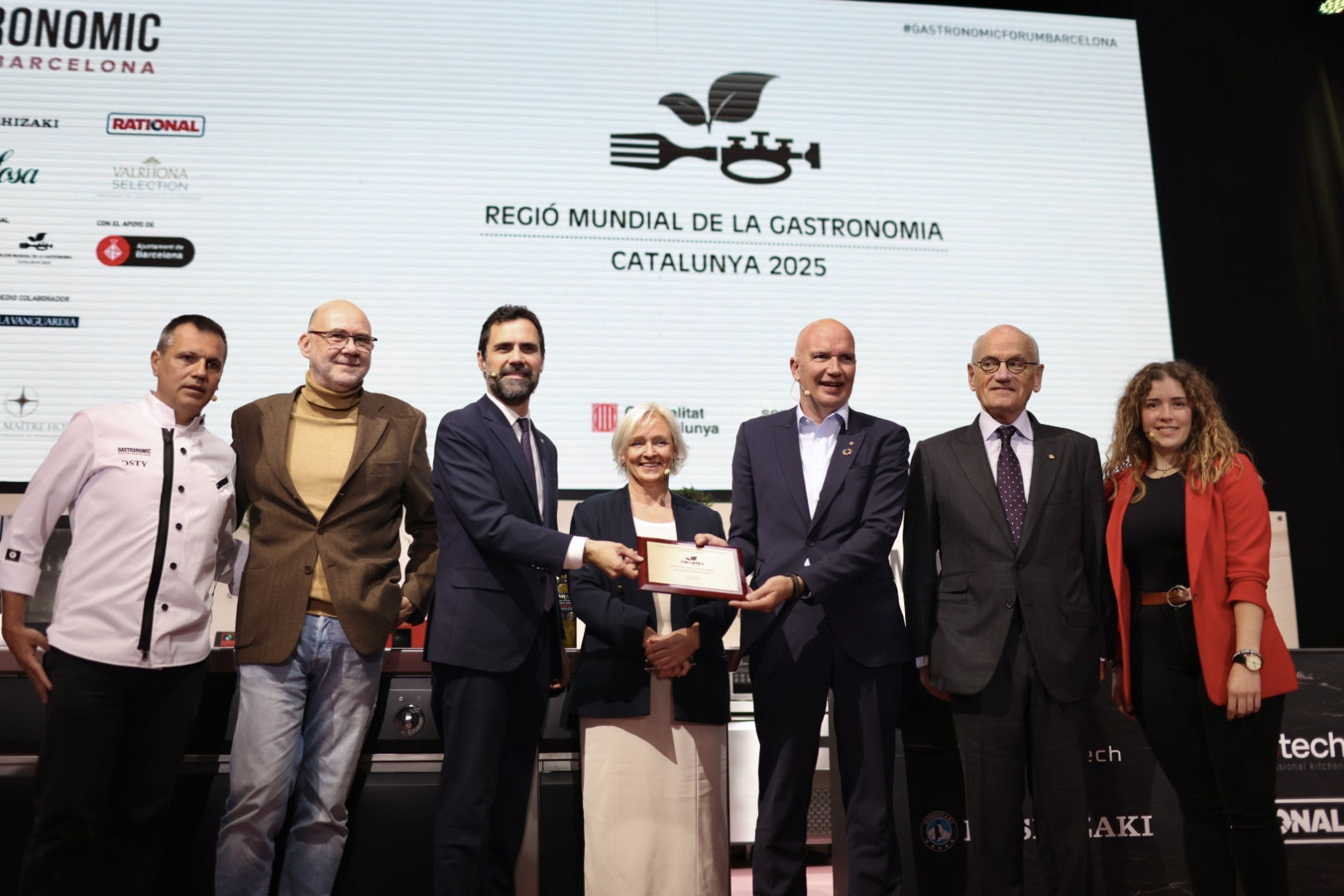 Catalonia-officially-awarded-World-Region-of-Gastronomy-2025.jpg